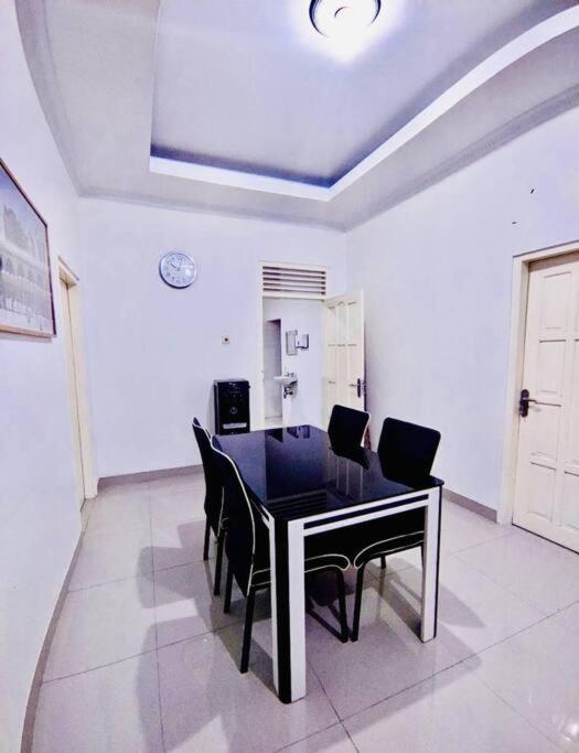 Kamiliya Homestay Ngabean 外观 照片